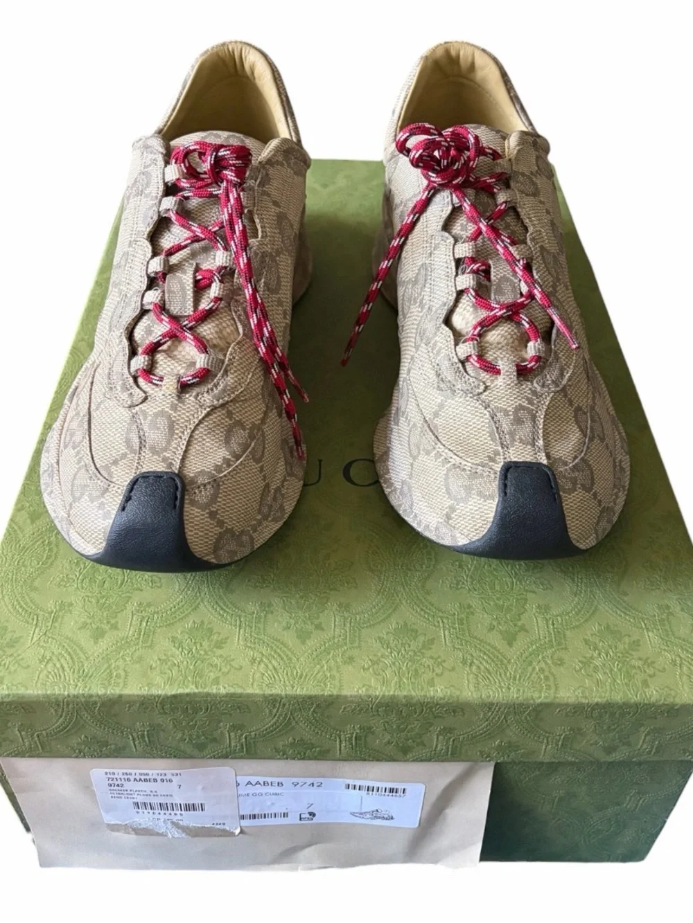 Gucci women sneakers